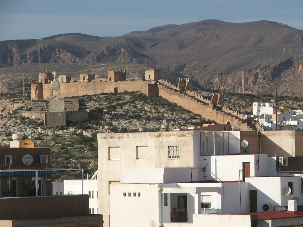 Murallas del Cerro de San Cristóbal: Medieval Walls of Almería 1 Murallas del Cerro de San Cristóbal