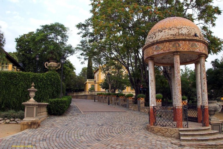 Can Buxeres: A Historic Estate and Municipal Park in Spain