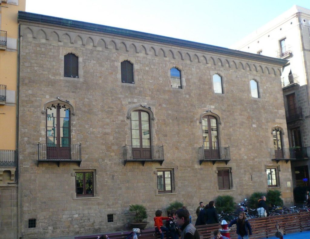 Palau Centelles: A Renaissance-Gothic Palace in Barcelona 2 Palau Centelles