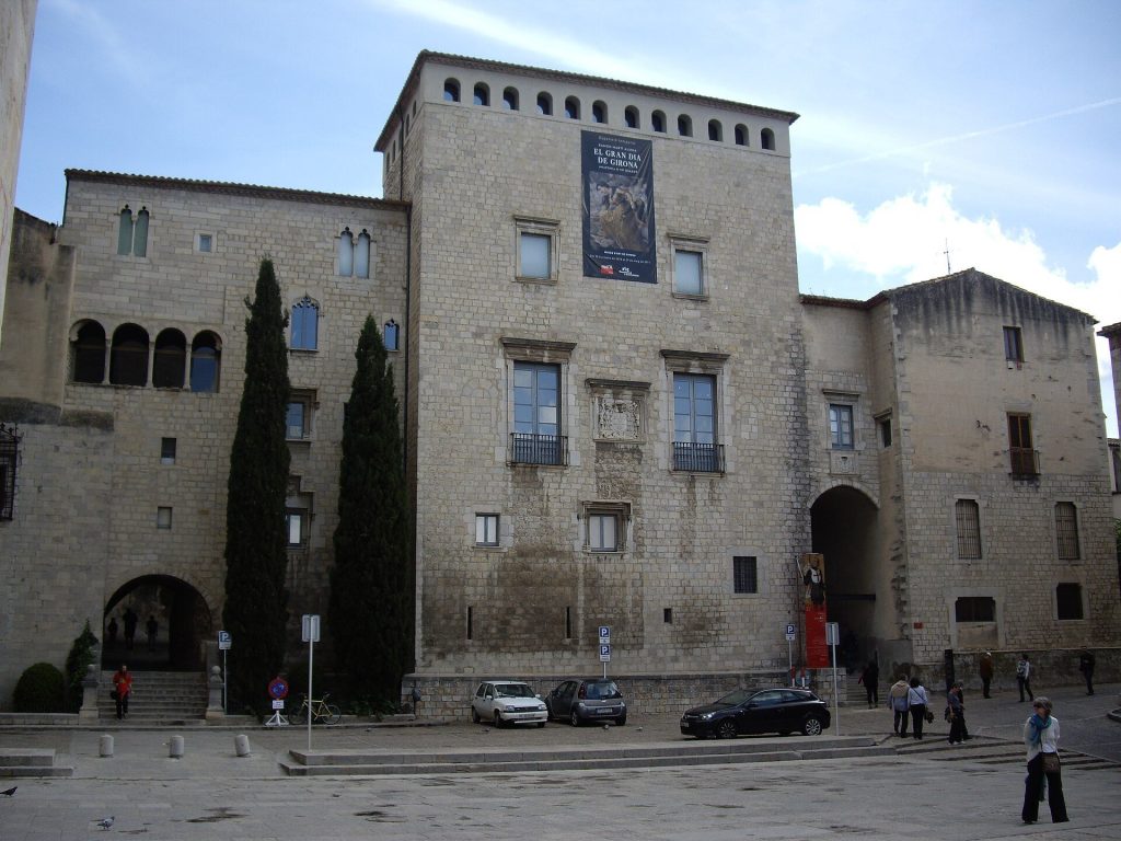 Palau Episcopal de Girona: Episcopal Palace and Art Museum in Spain 1 Palau Episcopal de Girona