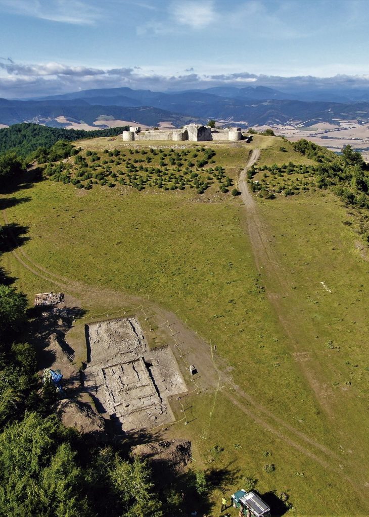 Village of Irulegi: A Vascon Fortified Settlement in Navarre 1 Village of Irulegi
