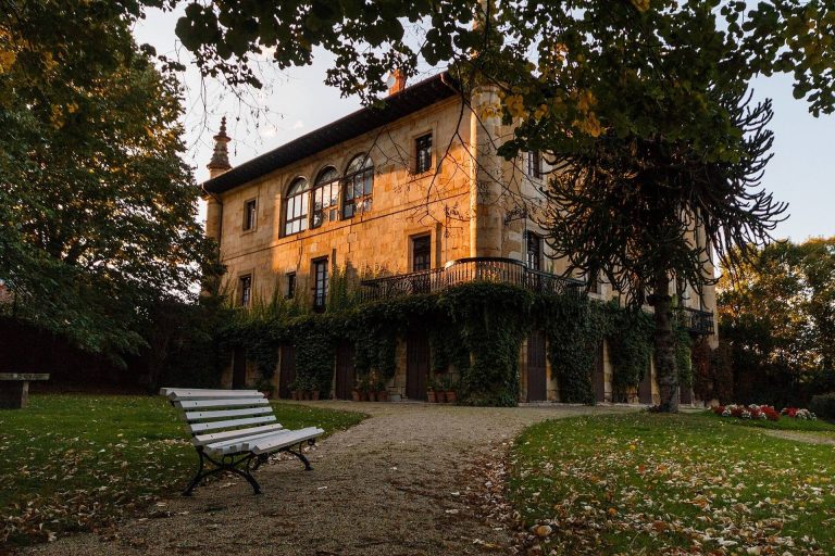 Tola Palace (Palacio De Tola): A Baroque Residence in Elorrio