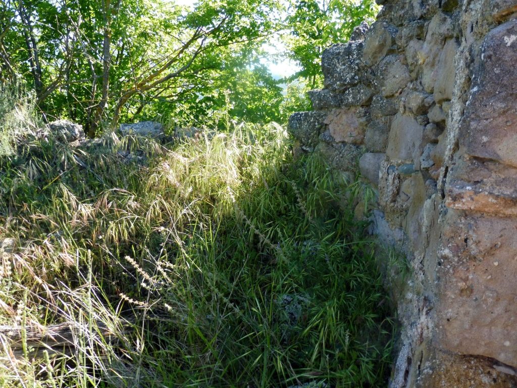 Castell d'Aguilar: A Territorial Frontier Castle in Spain 3 Castell d'Aguilar