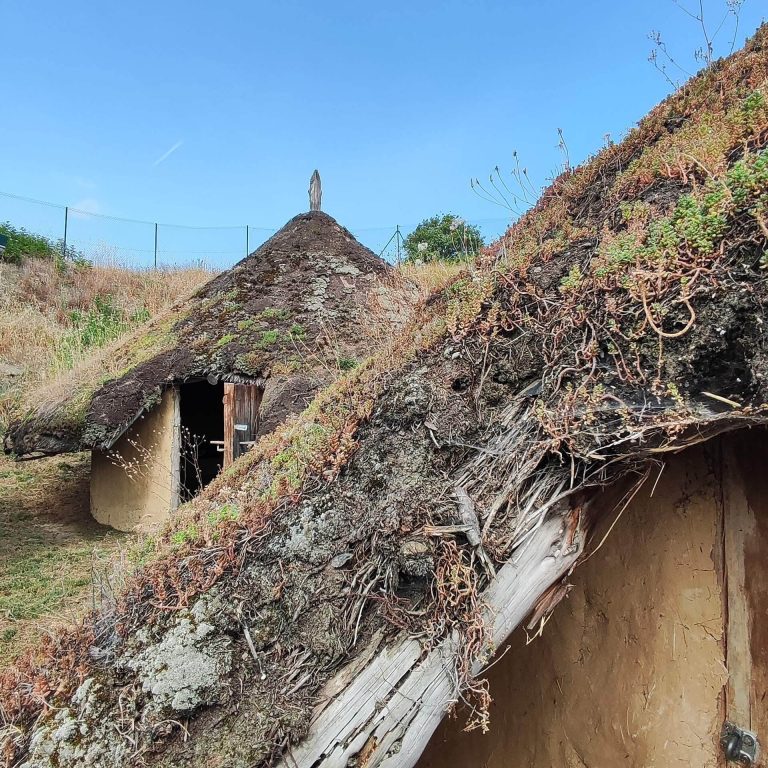 Henaio: A Prehistoric and Ancient Hillfort in Spain