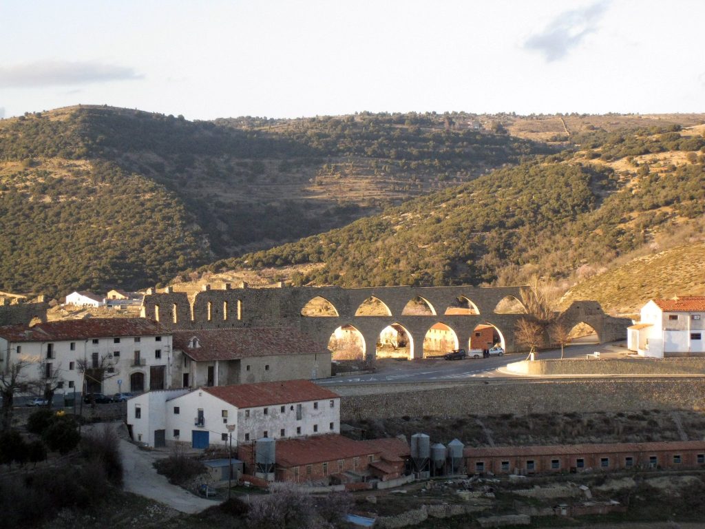 Aqüeducte de Santa Llúcia: Morella’s Medieval Water Aqueduct 2 Aqüeducte de Santa Llúcia