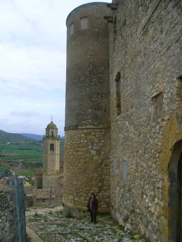 Castell d’Os: A Territorial Castle in Spain 2 Castell d'Os