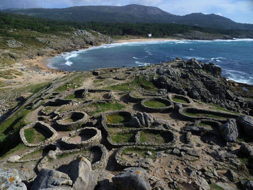 Castro of Baroña: An Iron Age Fortified Settlement in Spain 2 Castro of Baroña