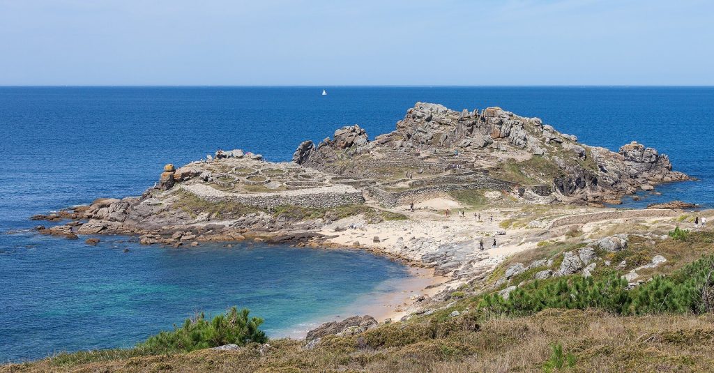 Castro of Baroña: An Iron Age Fortified Settlement in Spain 3 Castro of Baroña