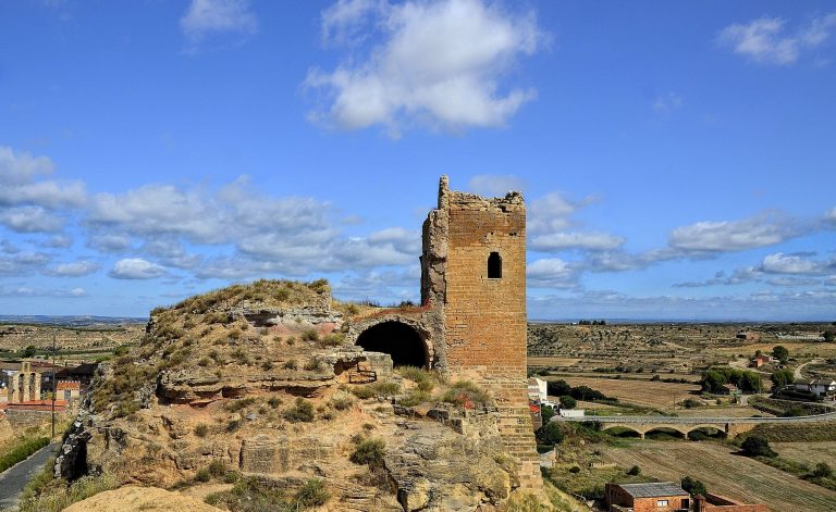 Castell de Sarroca: A Territorial Fortress in Spain