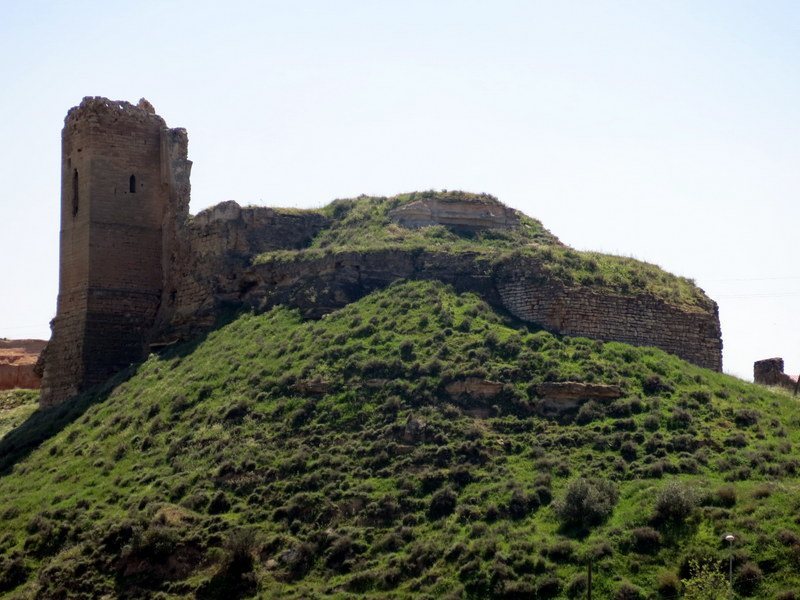 Castell de Sarroca: A Territorial Fortress in Spain 2 Castell de Sarroca