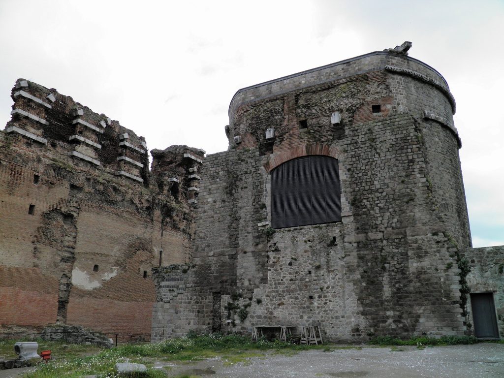 Red Basilica: A Roman Egyptian Sanctuary and Byzantine Church in Pergamon 2 Red Basilica