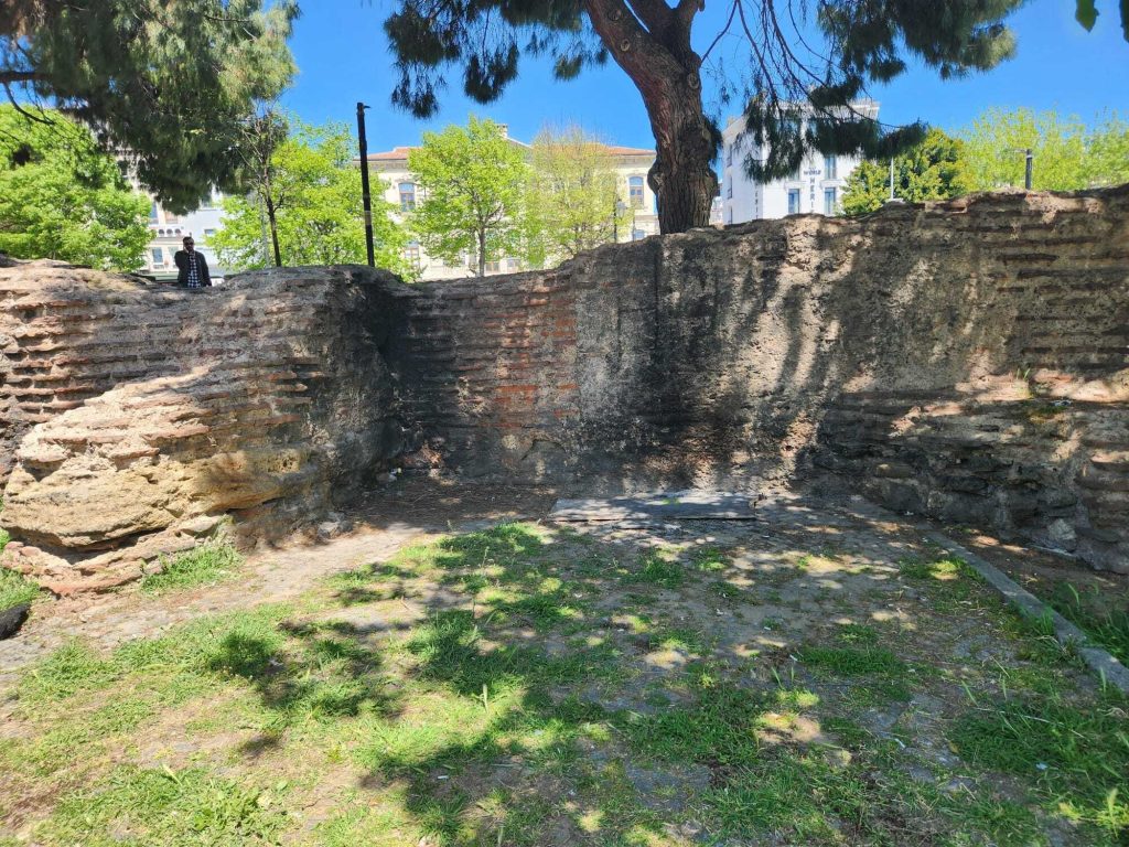 Palace of Antiochos