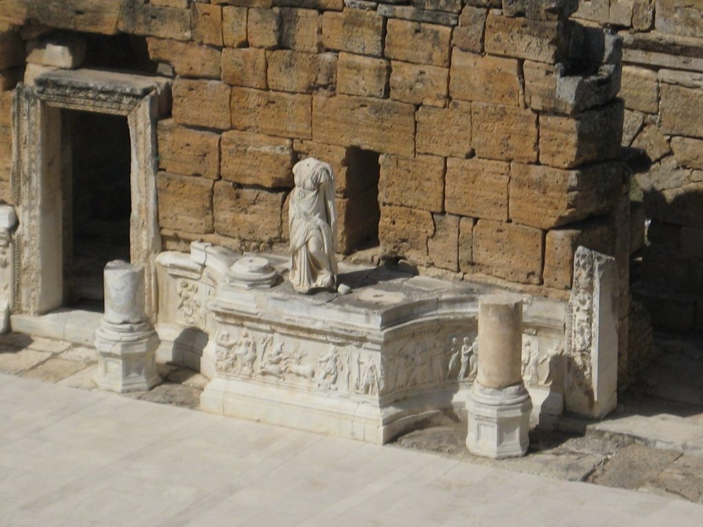 Theatre of Hierapolis: A Roman Performance and Spectacle Building in Türkiye 5 Theatre of Hierapolis