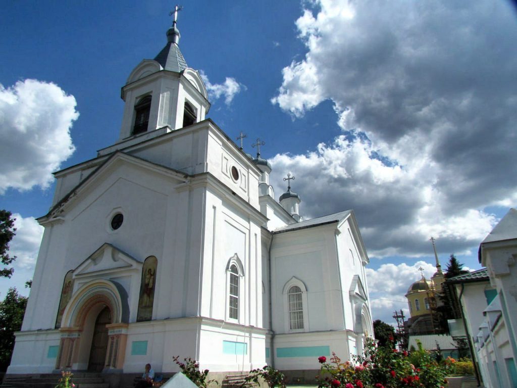 Transfiguration Monastery in Tryhiria: An Orthodox Monastic Complex in Ukraine 3 Transfiguration monastery in Tryhiria