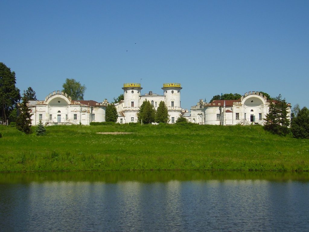 Palace of Rumyantsev-Zadunaiskyi in Vyshenky: An Eighteenth-Century Estate Palace 3 Palace of Rumyantsev-Zadunaiskyi in Vyshenky