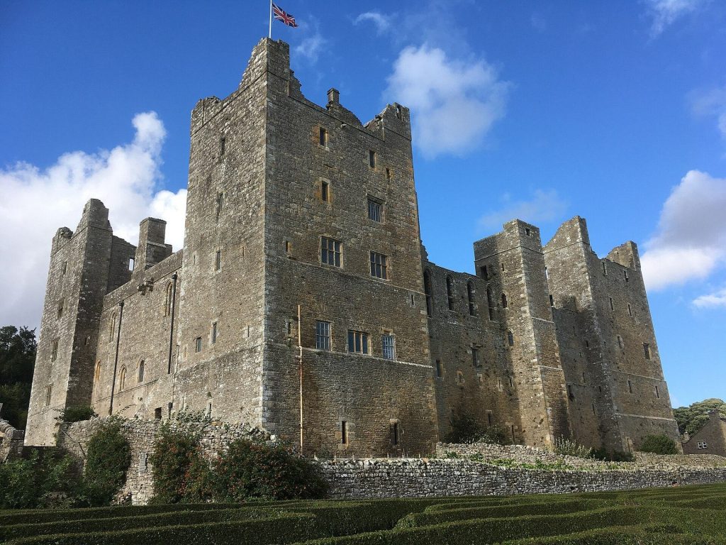 Bolton Castle: A Fourteenth-Century Quadrangular Castle in Yorkshire 1 Bolton Castle