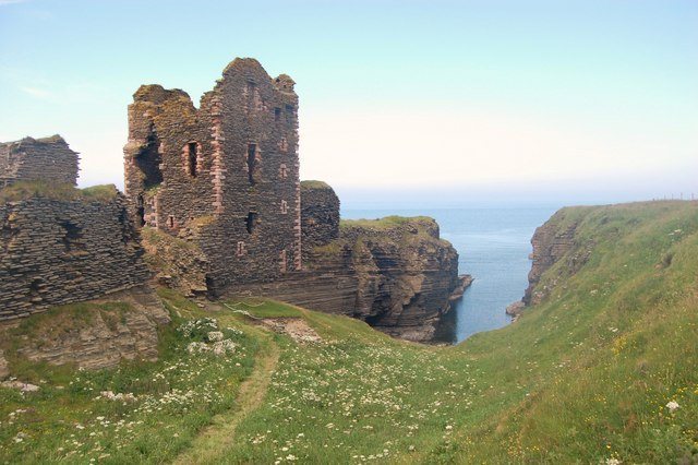 Castle Sinclair Girnigoe: A Clan Sinclair Fortress near Wick 3 Castle Sinclair Girnigoe