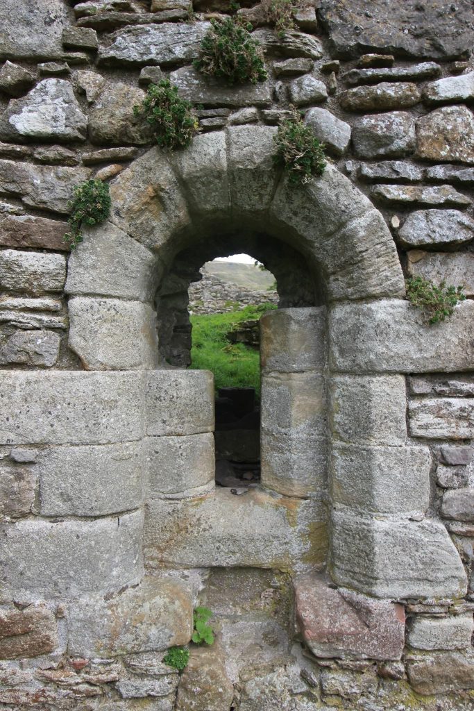 Pendragon Castle: A Norman Keep and Medieval Castle Ruin in Cumbria 3 Pendragon Castle
