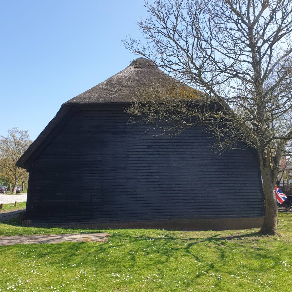 Upminster Tithe Barn: A Medieval Grange Barn in England 2 Upminster Tithe Barn