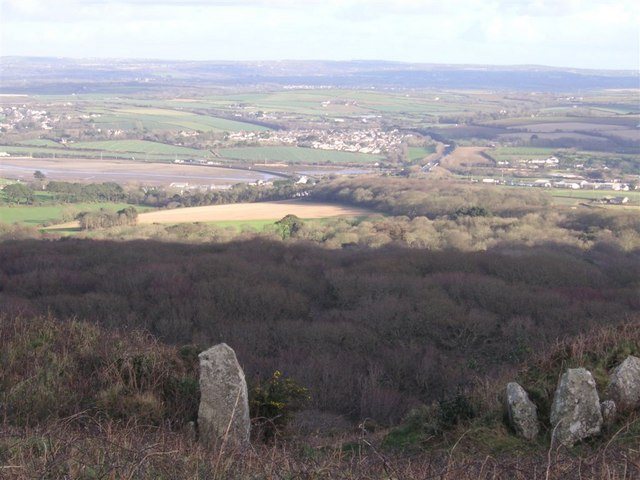 Trencrom Hill: A Neolithic Tor Enclosure and Iron Age Hillfort in Cornwall 5 Trencrom Hill