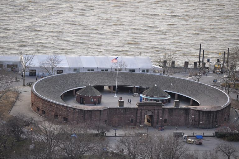 Castle Clinton: A Historic Fort and Public Landmark in New York Harbor