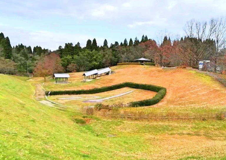 Kosugimaruyama Site: An Early Pottery-Production Center in Japan