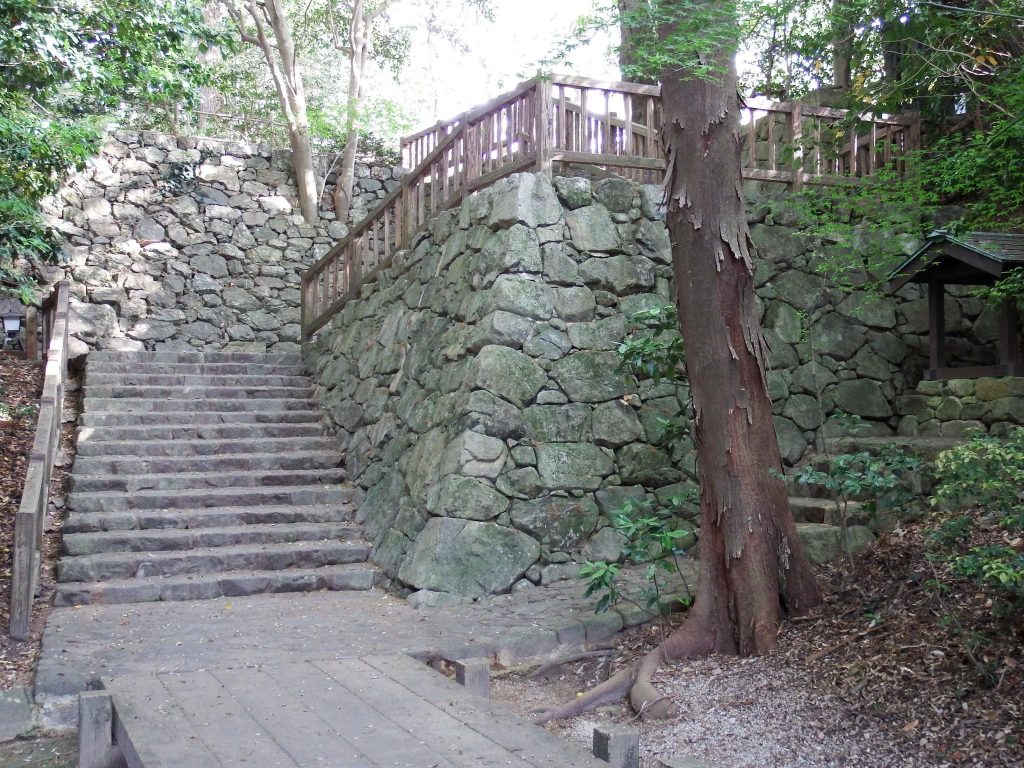 Tahara Castle: A Japanese Castle and Domain Center in Tahara 3 Tahara Castle