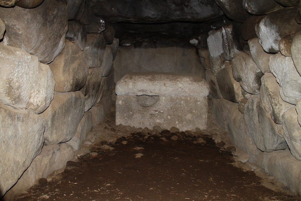 Sōja Atagoyama Kofun: A Seventh-Century Burial Mound in Japan 2 Soja Atagoyama Kofun