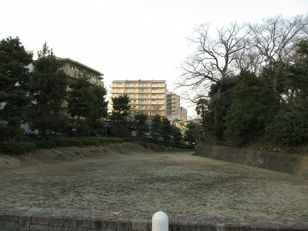 Itami Castle: A Japanese Fortified Settlement in Hyogo 2 Itami Castle
