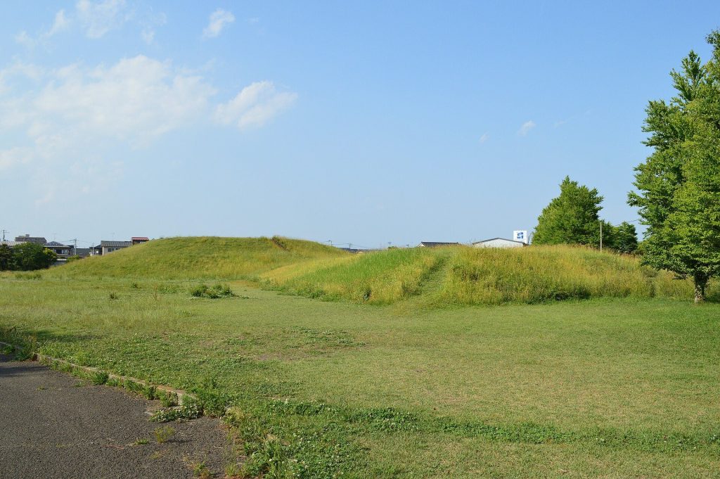 Tōmizuka Kofun: A Keyhole-Shaped Burial Mound in Sendai, Japan 1 Tōmizuka Kofun