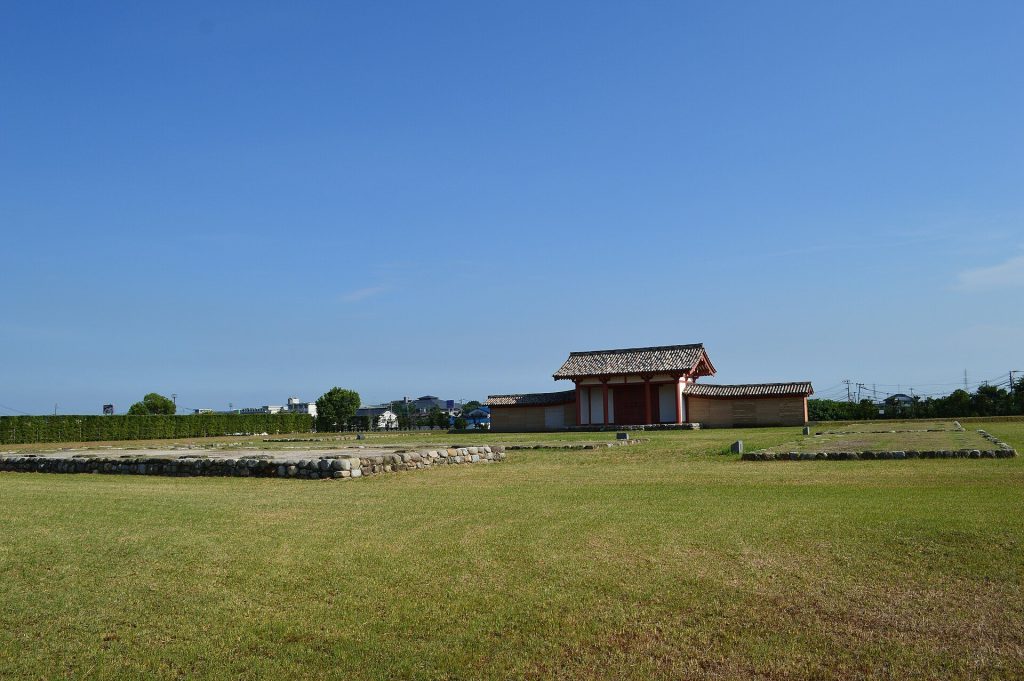 Hizen Provincial Capital Ruins: A Nara- and Heian-Period Government Center in Japan 5 Hizen Provincial Capital Ruins