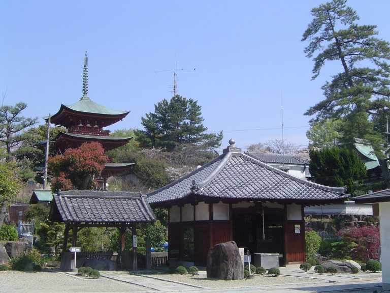 Ebara-ji Temple: A Buddhist Temple of Wisdom in Sakai