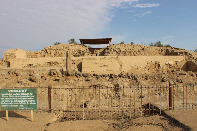 Punkurí: An Ancient Sechín Temple in Peru