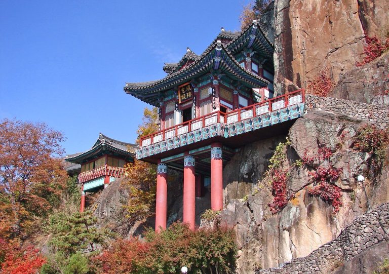 Saseongam: A Buddhist Hermitage on Mount Osan, South Korea