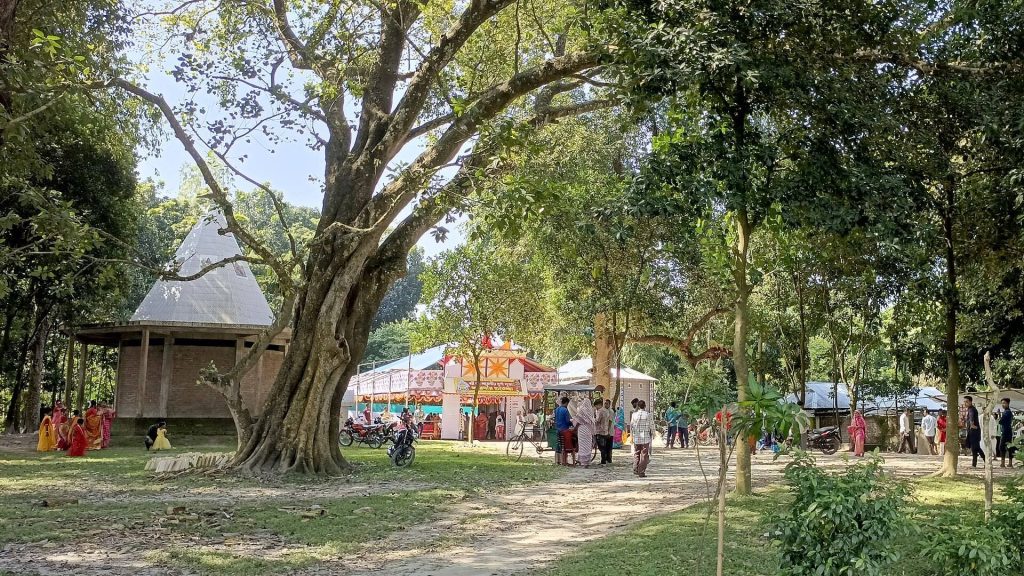 Koteshwar Shiva Mandir: A Hindu Temple in Bangladesh 1 Koteshwar Shiva Mandir