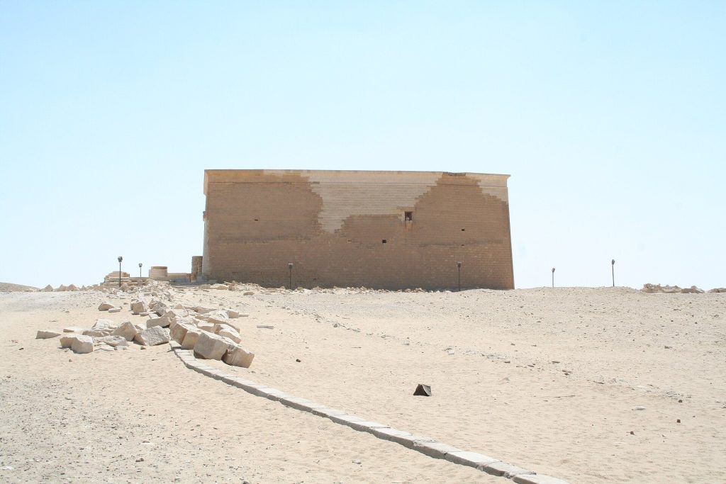 Qasr Qarun: A Ptolemaic Temple Site in Egypt 2 Qasr Qarun