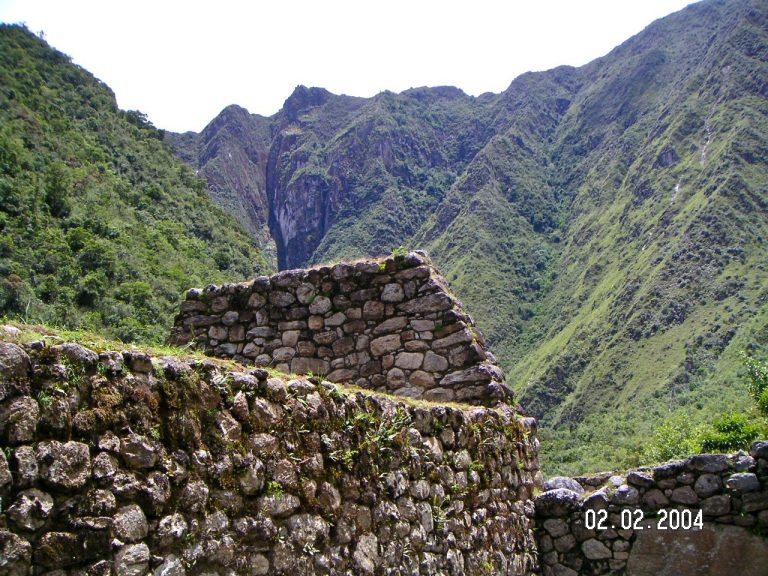 Chachabamba: An Inca Ceremonial Centre in Peru