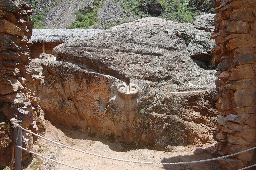 Urco: A Ceremonial and Agricultural Archaeological Site in Peru 3 Urco