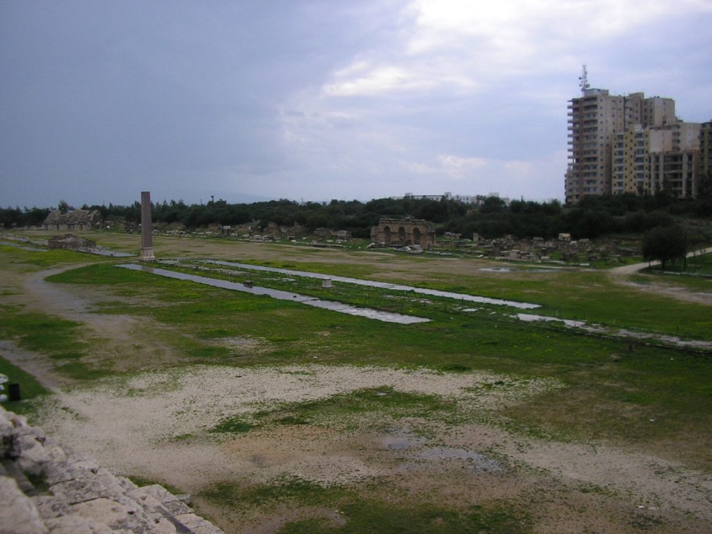 Tyre Hippodrome: A Roman Chariot-Racing Arena in Lebanon 5 Tyre Hippodrome