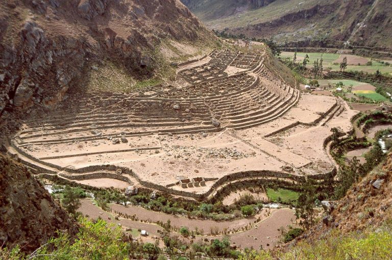 Patallaqta: An Inca Settlement on the Road to Machu Picchu
