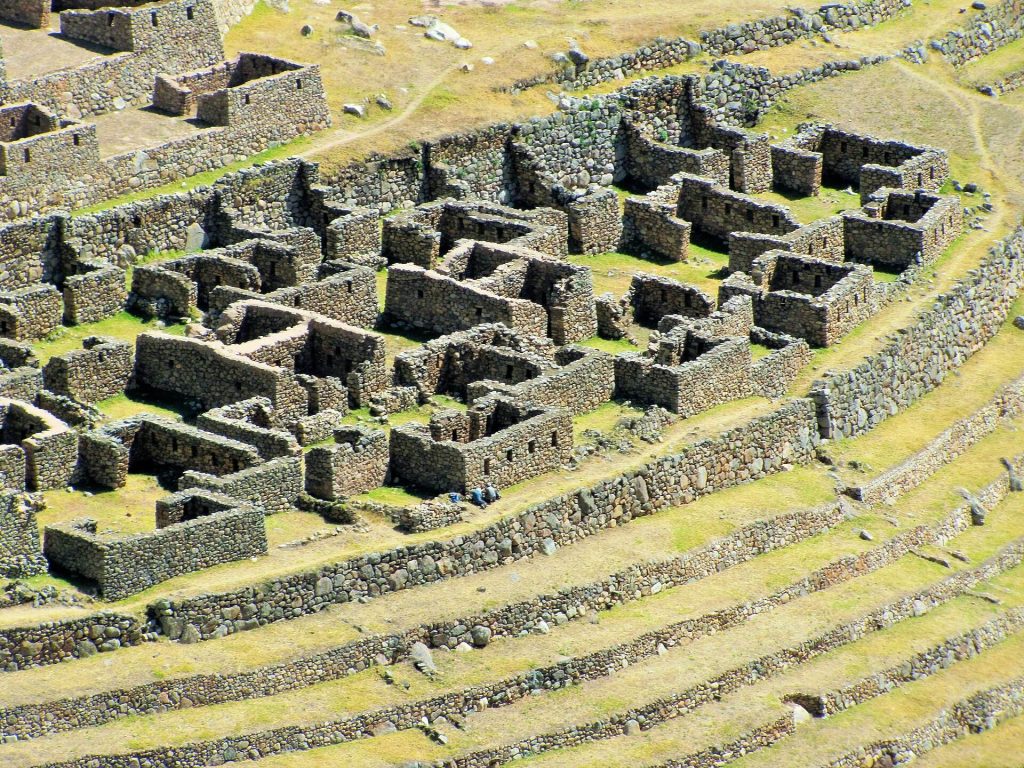 Patallaqta: An Inca Settlement on the Road to Machu Picchu 2 Patallaqta