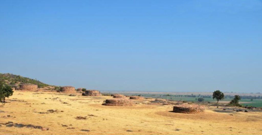 Bhojpur Stupas: A Buddhist Reliquary Settlement in Madhya Pradesh 2 Bhojpur Stupas