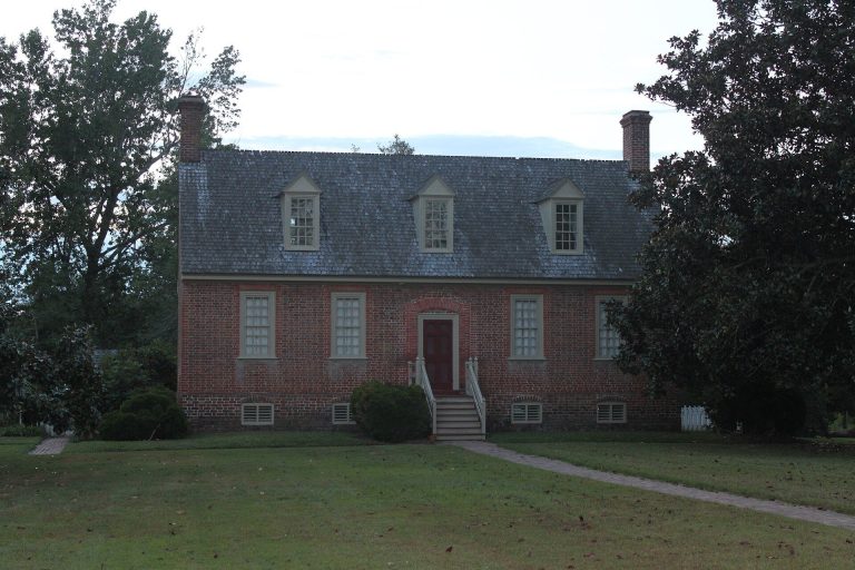 Smith’s Fort Plantation: Colonial Plantation and Archaeological Fort Site in Virginia