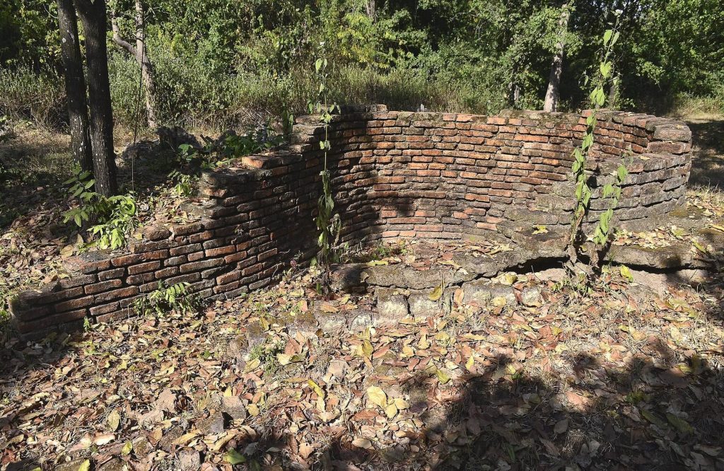 Thuriang Kilns: A Historic Pottery-Production District in Sukhothai, Thailand 4 Thuriang Kilns