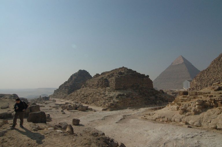 Pyramid G1-c: A Fourth-Dynasty Queen Pyramid at Giza