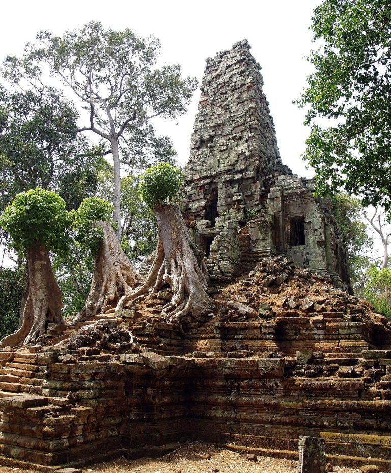 Preah Palilay: A Buddhist Temple in Angkor Thom, Cambodia
