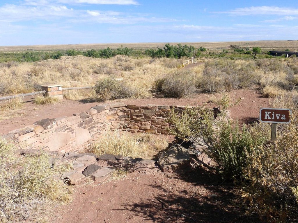 Puerco Ruin and Petroglyphs: An Ancestral Puebloan Settlement and Rock Art Site 4 Puerco Ruin and Petroglyphs