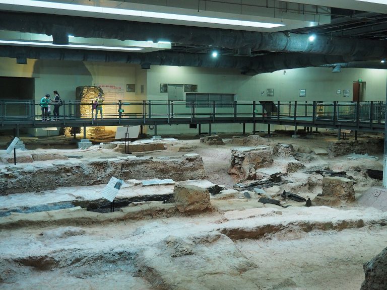 Site of Nanyue Kingdom Palace: Royal Complex of Ancient Panyu