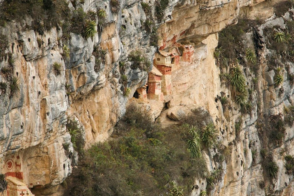 Revash: A Chachapoya Funerary Complex in Peru 2 Revash