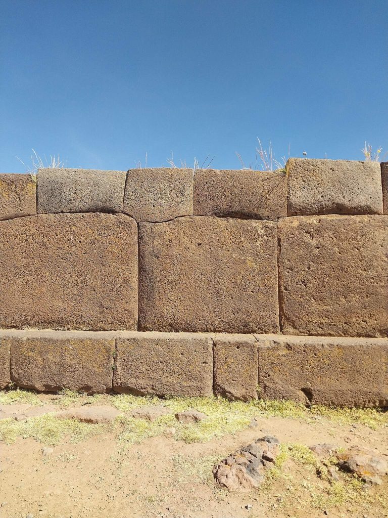 Inca Uyo: An Archaeological Site in Chucuito, Peru 2 Inca Uyo